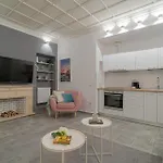 Stylish 2br In Piata Universitatii, Steps To Cismigiu Park *