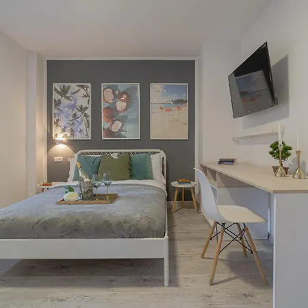Stylish 2br In Piata Universitatii, Steps To Cismigiu Park Appartement