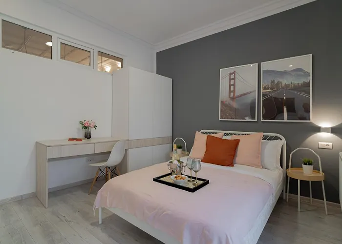 Stylish 2br In Piata Universitatii, Steps To Cismigiu Park Apartment Bucharest