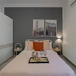Stylish 2br In Piata Universitatii, Steps To Cismigiu Park * Boekarest
