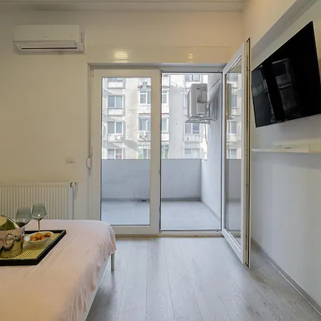 Stylish 2br In Piata Universitatii, Steps To Cismigiu Park